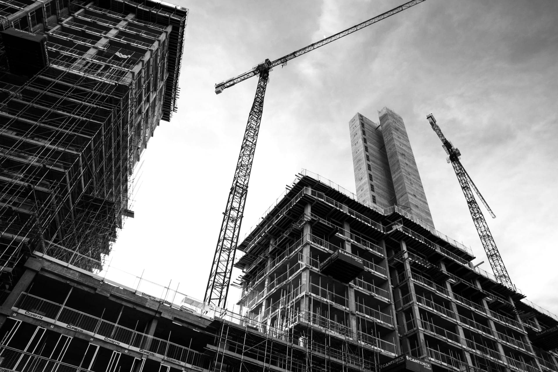 Modern urban architecture and construction context